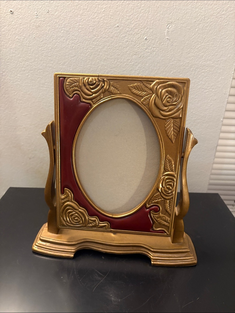 Floral Picture Frame Swivel  Stand